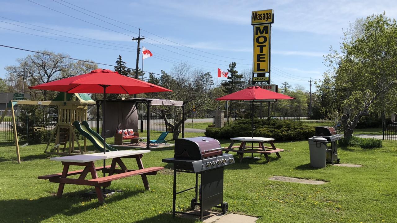 Wasaga Motel Inn Wasaga Beach Eksteriør billede