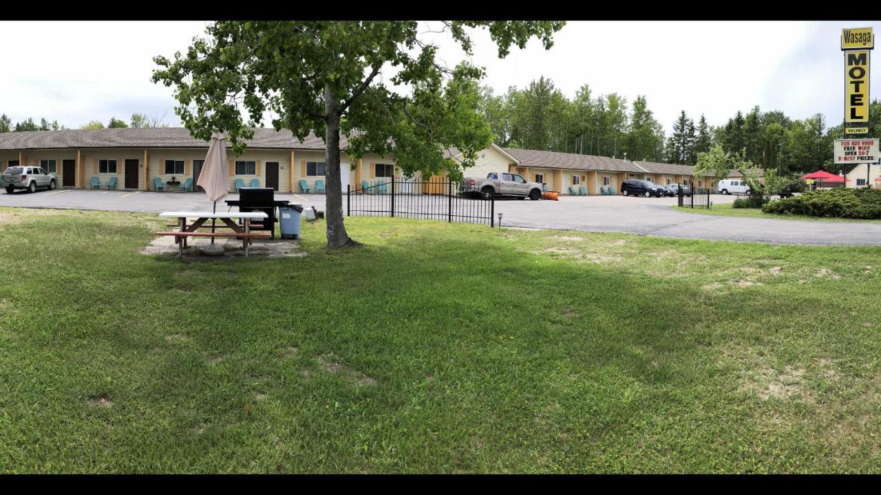 Wasaga Motel Inn Wasaga Beach Eksteriør billede