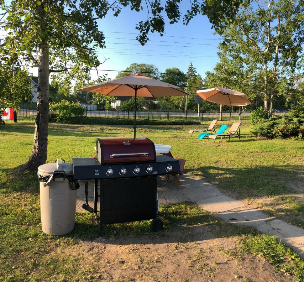 Wasaga Motel Inn Wasaga Beach Eksteriør billede